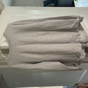 Women’s Size XL PINK Pullover Crewneck Heathered Gray